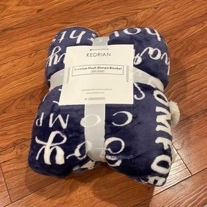 Kedrian Sherpa Blanket
